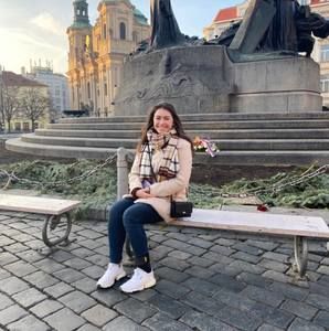 Meet your Posher, Sara